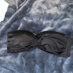 🎉3 for $15🎉Black bandeau bathing suit top